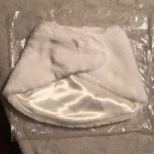 NEW WITH TAGS DOG FANCY WHITE SHAWL OUTFIT COAT WRAP THE CHILDREN’S PLACE NWT